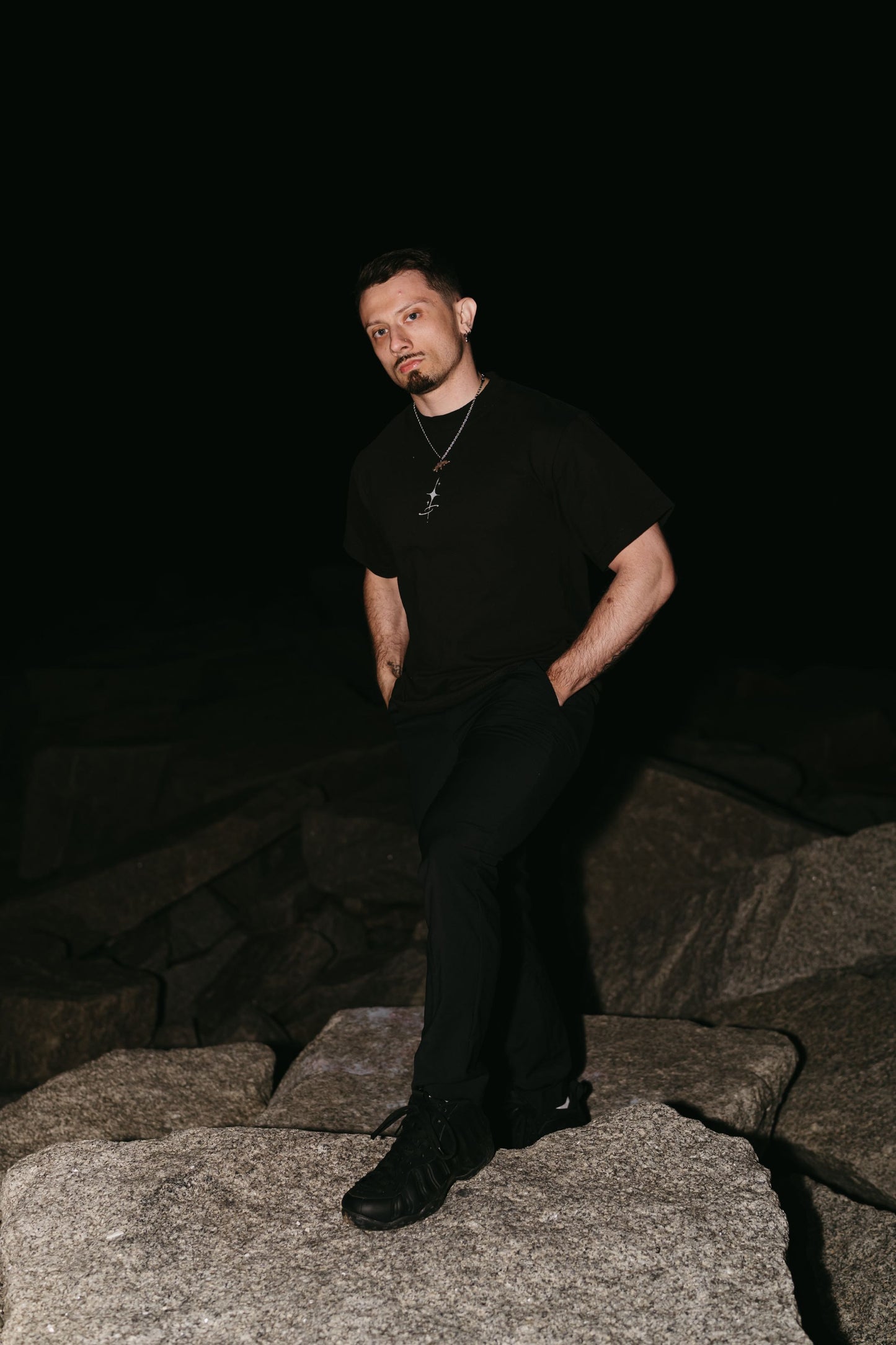 UTOPIA ABYSS TEE